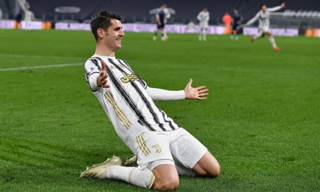 Álvaro Morata celebrates putting Juventus 2-1 ahead against Lazio