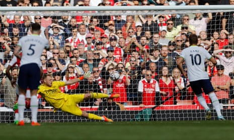 Harry Kane marque sur place.