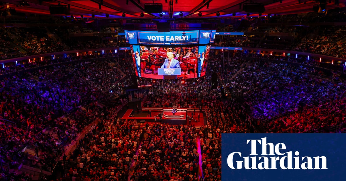 How Many People Fill Madison Square Garden: Unveiling Capacity Secrets