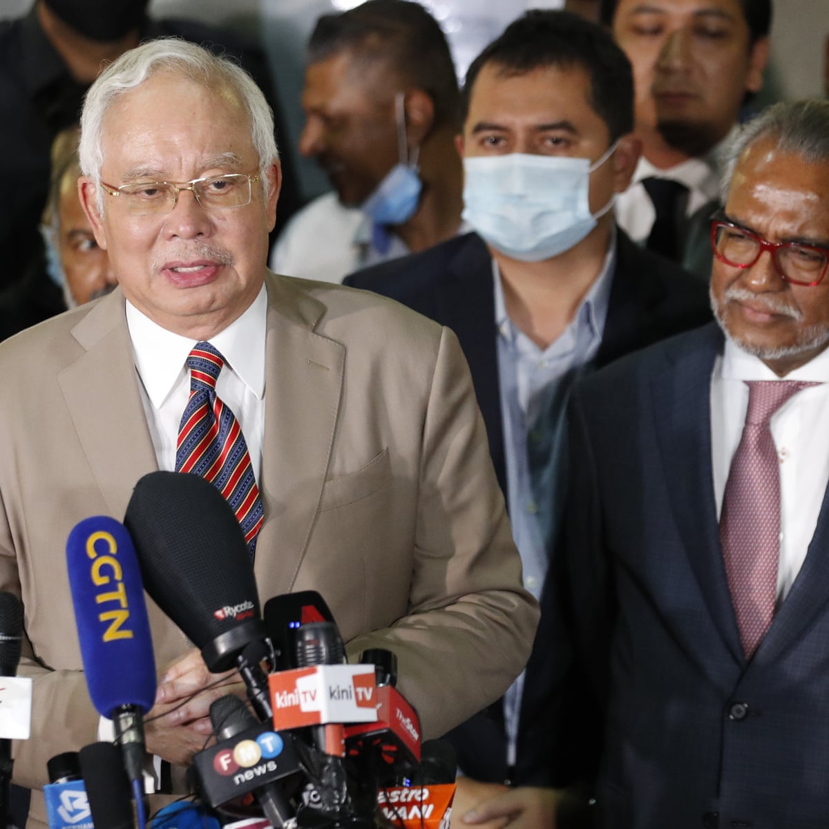 1mdb Scandal Najib Razak Handed 12 Year Jail Sentence 1mdb The Guardian