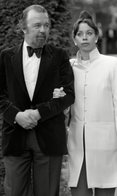 Maria Ewing and Peter Hall, the British director, at Glyndebourne, East Sussex, in 1981. They married the following year.