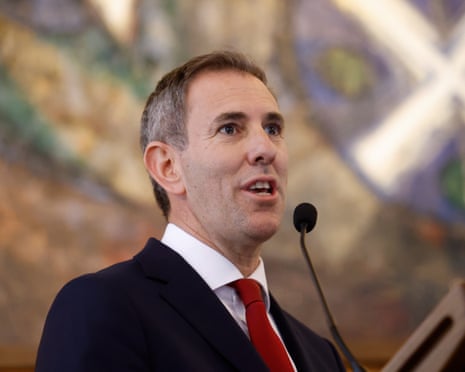 Australia news live: PM and world leaders urge human control over AI; Chalmers says ‘monetised misogyny’ online fuelling DV