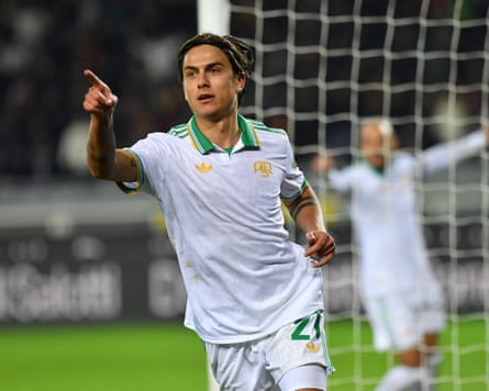 Paulo Dybala celebrates scoring