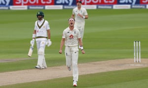 Broad celebrates.