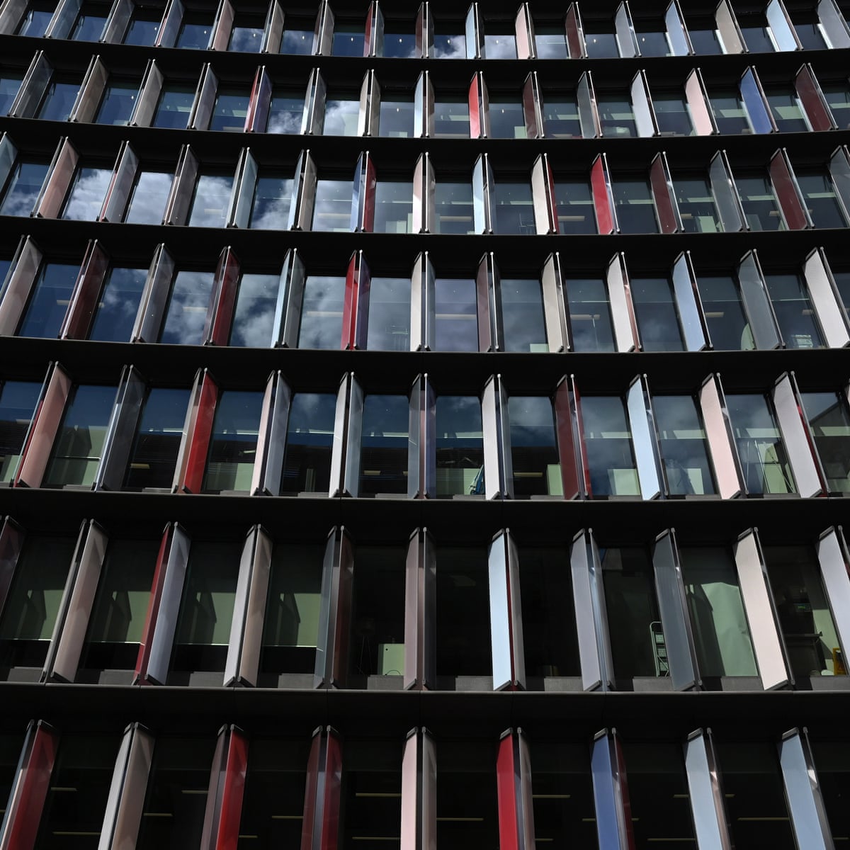 Businesses Warn Boris Johnson Over U Turn On Office Working Business The Guardian