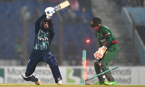 The Bangladesh wicketkeeper, Mushfiqur Rahim, looks on as England’s Adil Rashid is bowled by Taijul Islam.