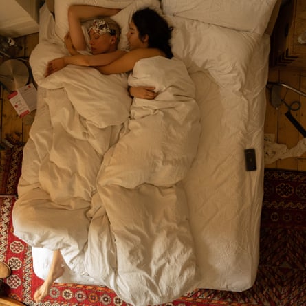 Frankie (on left of picture) and Divya in bed (time 08.21)