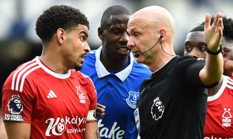 VAR is a Luton fan': Nottingham Forest hit out at penalty decisions after  defeat | Nottingham Forest | The Guardian