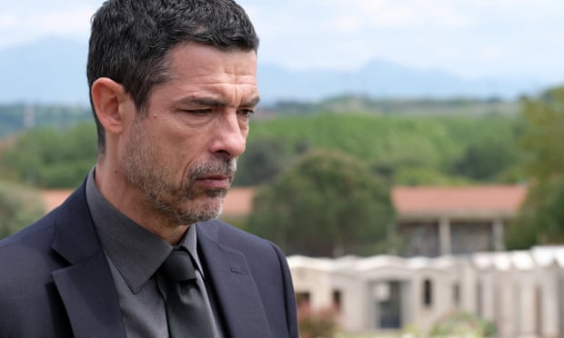 Alessandro Gassman in Redemption.