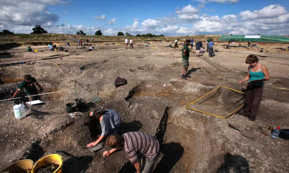 Archaeology is a great subject to take at university. Why then are fewer and fewer students applying to study it?