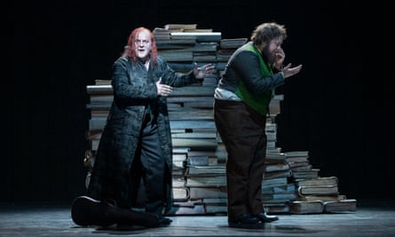 Christopher Purves as Mephistopheles and Allan Clayton as Faust.