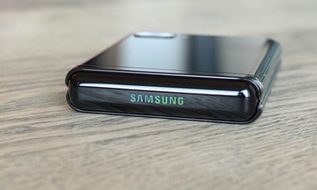 Samsung Galaxy Z Flip Smartphone with a Snapdragon 855+ processor