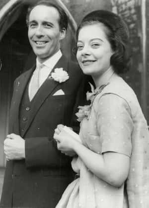 Lee marries Danish model Birgit Kroencke 17 March 1961