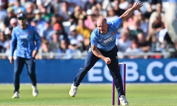 Joey Evison inspires Kent to Royal London Cup glory against Lancashire | Royal London Cup 2 Kent all-rounder Darren Stevens.