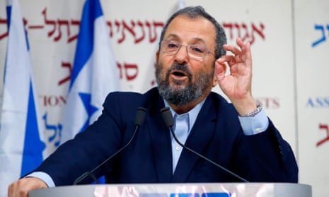 Barak forges leftwing alliance in bid to end Netanyahu's reign