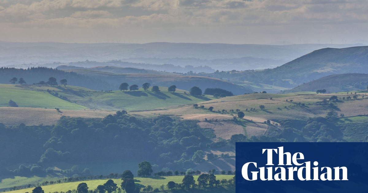 Fine scenery, historic towns and great pubs: a weekend walk on the Shropshire Way | Walking holidays Fine scenery, historic towns and great pubs: a weekend walk on the Shropshire Way | Walking holidays