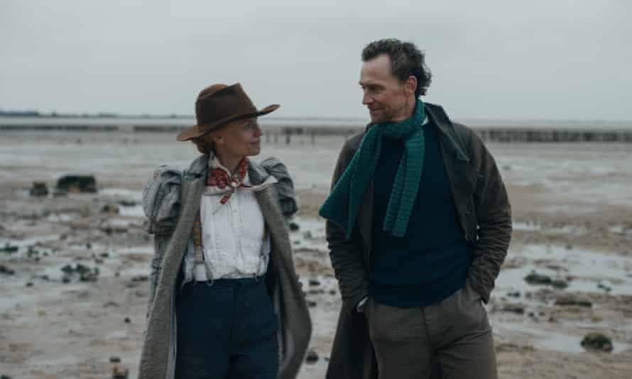 Claire Danes and Tom Hiddleston in The Essex Serpent.