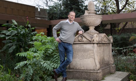 Christopher Woodward, director of the Garden Museum in Lambeth, with Captain Bligh’s tomb.
