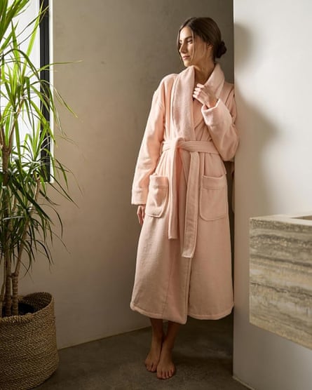 a photo of the Cozy Earth Luxe Bath Robe