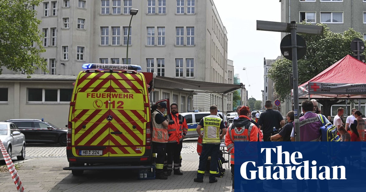 Woman seriously wounded in German school shooting, decir policía