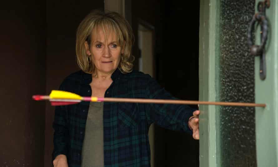 Daphne Sparrow (Lorraine Ashburn).