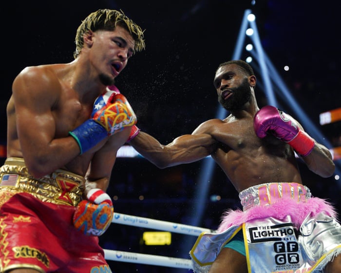Jaron Ennis survives scare to stop Xander Zayas and unify 154lb titles in instant classic