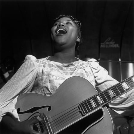 Sister Rosetta Tharpe circa 1944.