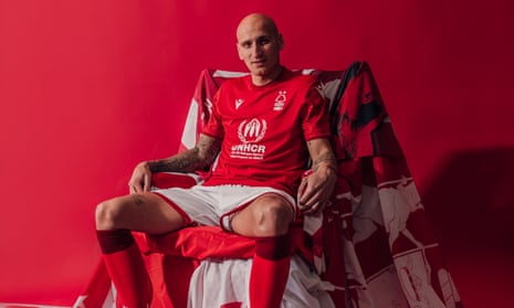 Jonjo Shelvey is unveiled as a Nottingham Forest player.