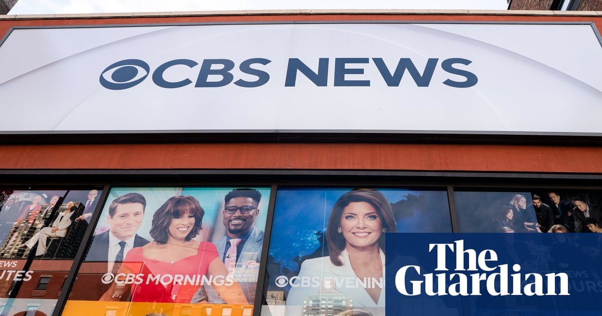 Departing CBS News producer claims political bias as Paramount poised to buy Warner Bros