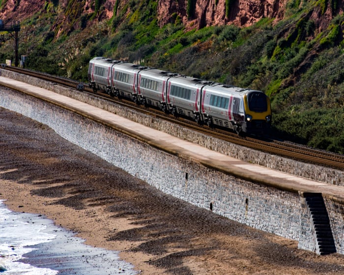CrossCountry passengers face strike disruption on bank holiday weekend