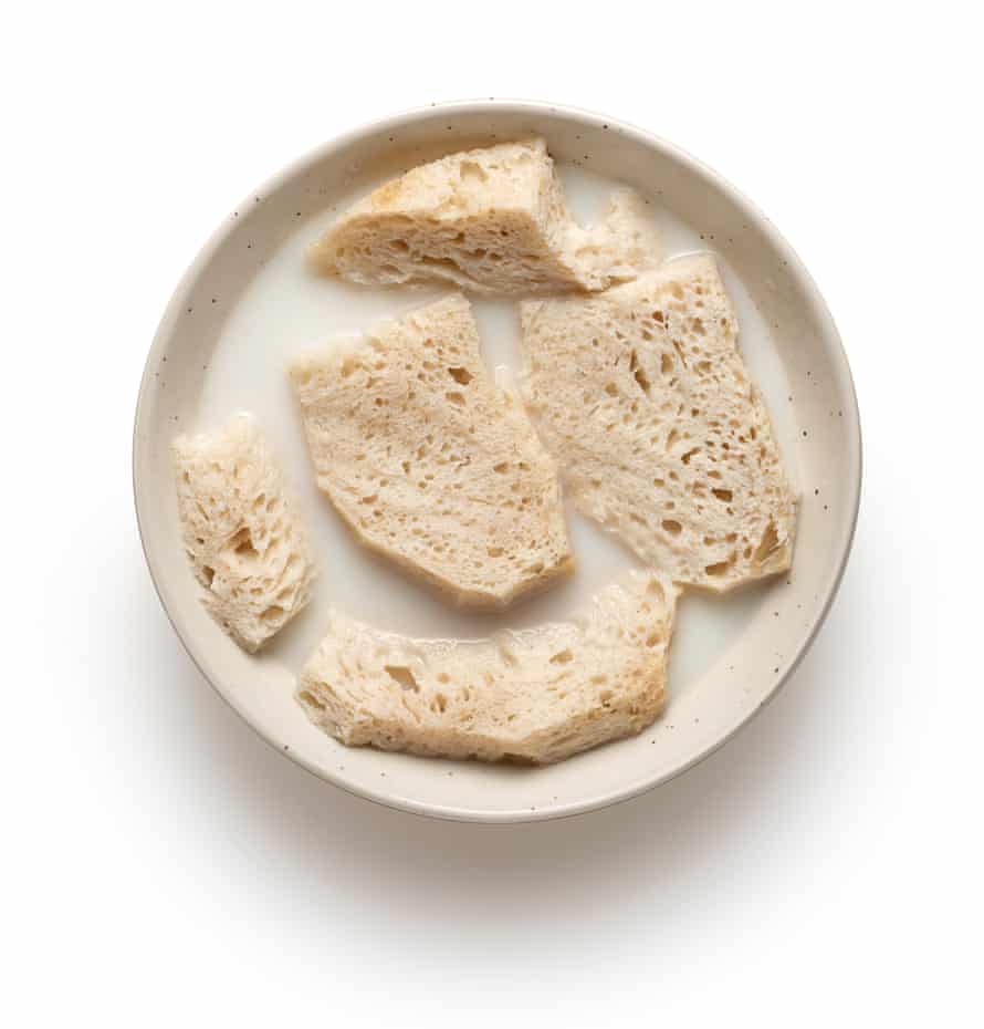 Felicity Cloake’s ajo blanco 2: soak the bread.