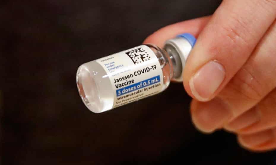 A nurse holds a Johnson & Johnson Janssen Covid-19 vaccine