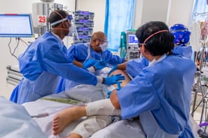Inside perspective on intensive care during a pandemic coronavirus infection
