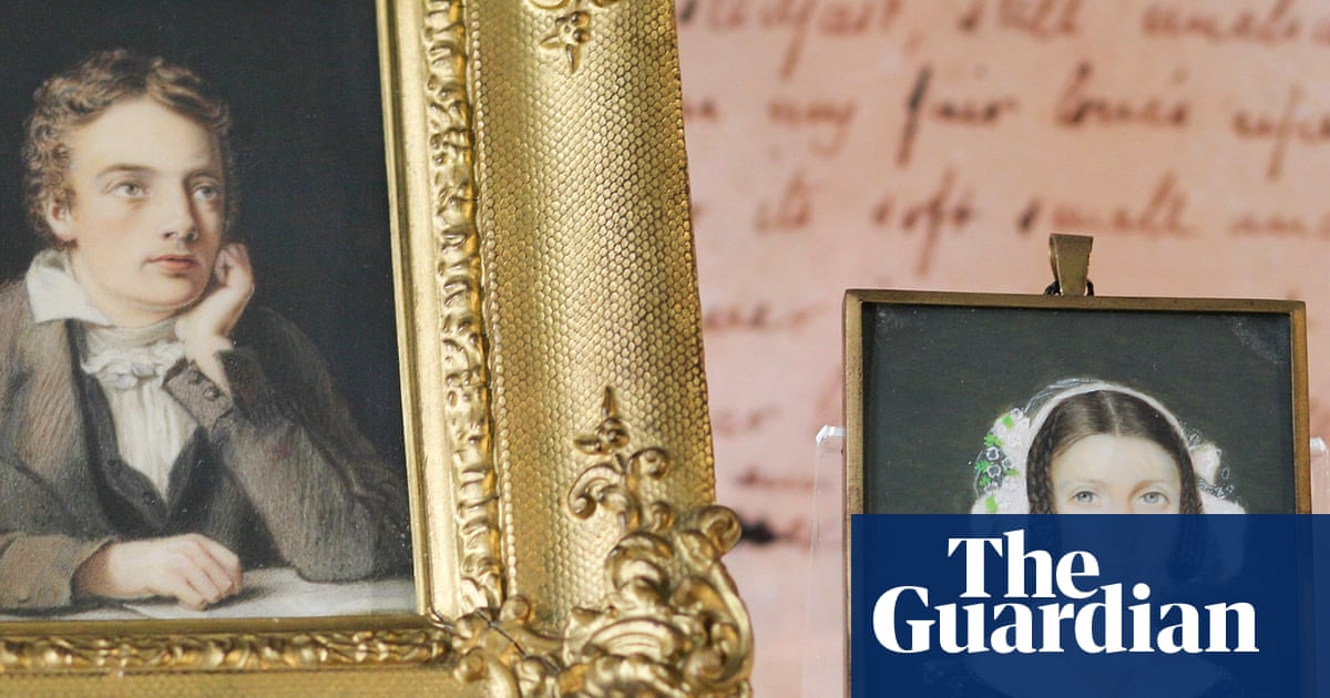 John Keats's love letters returned to owner after being stolen in the 1980s