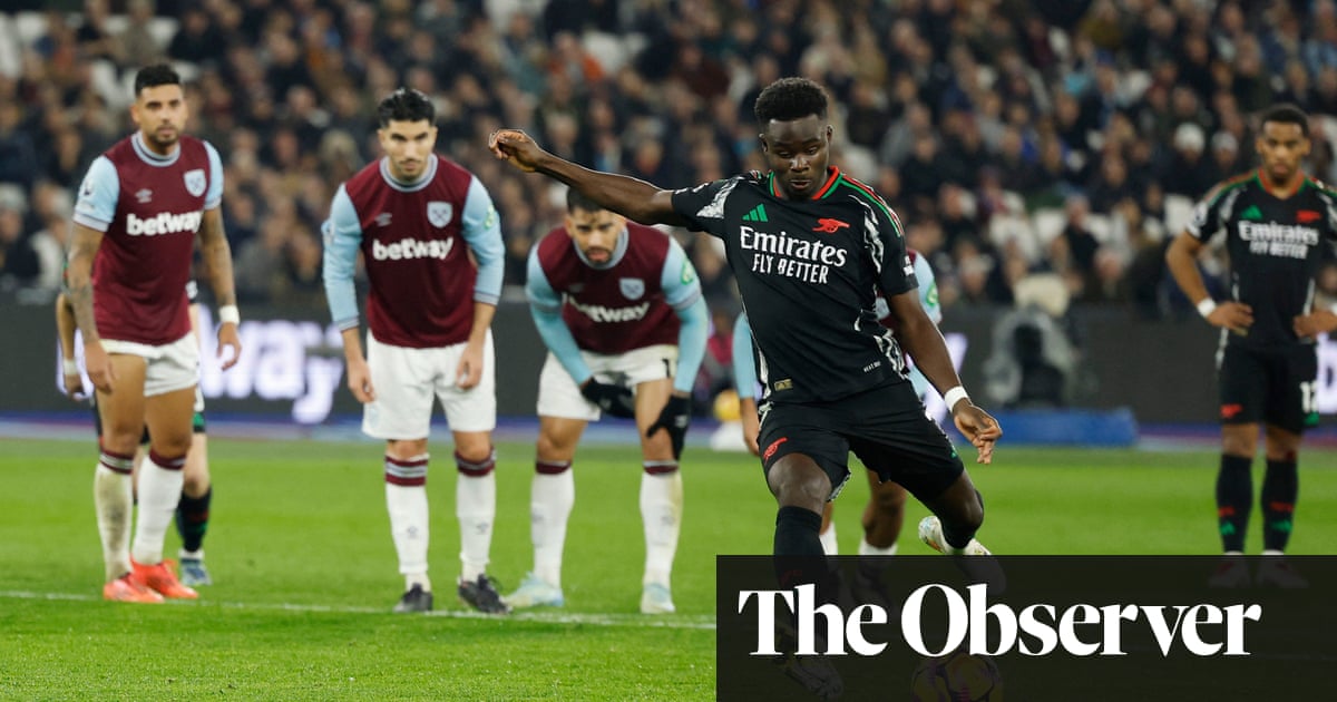 Saka sparkles as five-star Arsenal move second with victory at West Ham