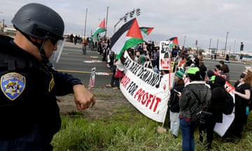 Protesters call for end to violence in Gaza