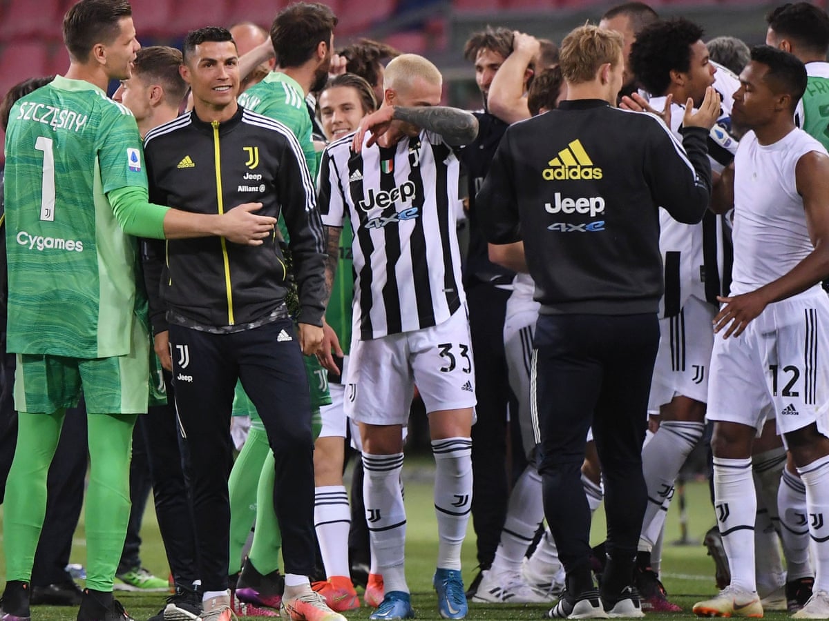Juventus thank their lucky stars as 'Fatal Verona' hand them a lifeline |  Serie A | The Guardian