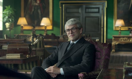 Jonny Lee Miller as John Major in season five of The Crown.