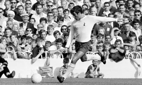 Terry Venables of Tottenham Hotspur in action at White Hart Lane in London on 26th August, 1967. (Photo by Ed Lacey/Popperfoto via Getty Images/Getty Images)