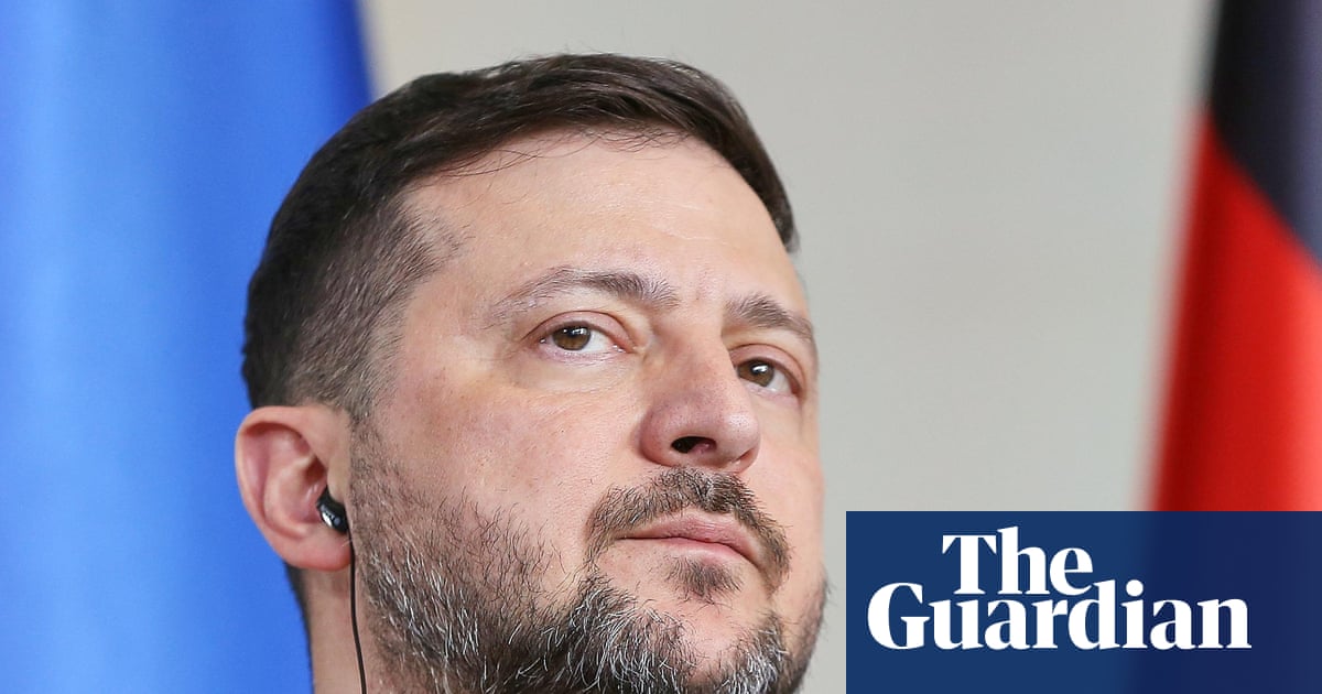 Η ανταλλαγή πυροβολισμών στο Κίεβο μεταξύ των ουκρανικών κατασκοπευτικών υπηρεσιών είναι «ντροπιαστική», λέει ο Ζελένσκι