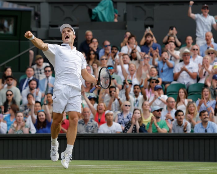 Arthur Fery whips up Centre Court crowd by never knowing when he is beaten | Andy Bull