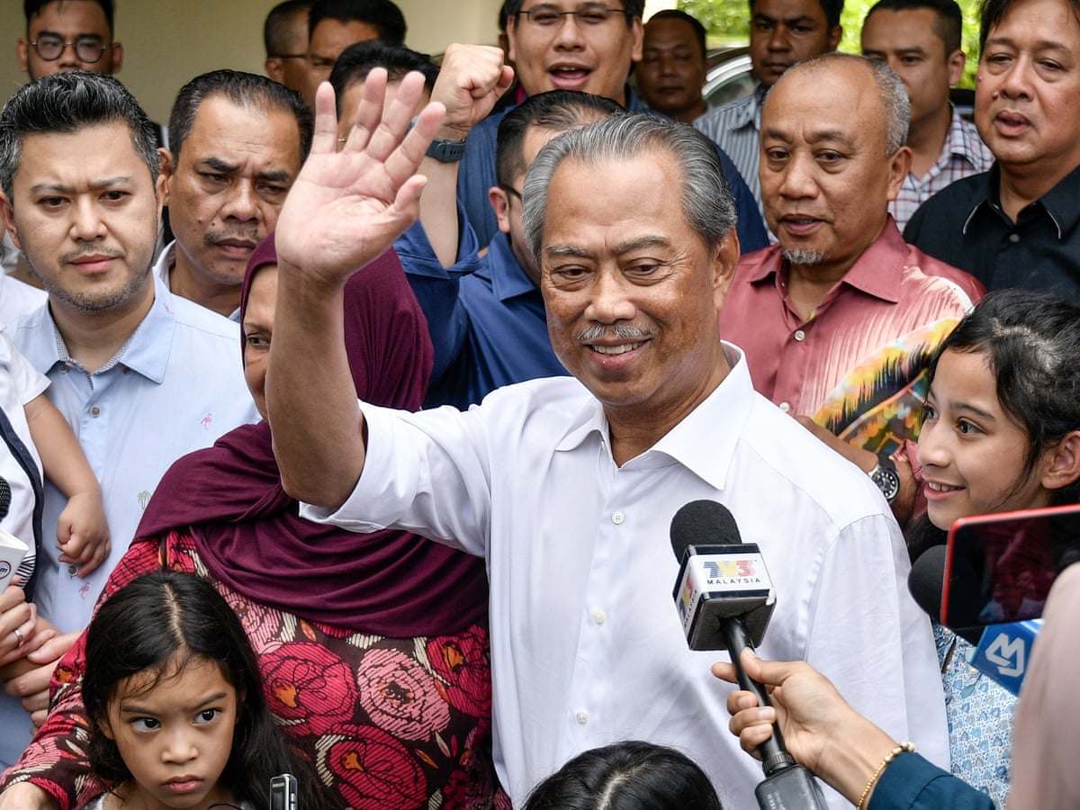 Mahathir Mohamad Questions Legitimacy Of Malaysia S New Pm Malaysia The Guardian