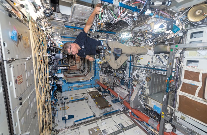 Nasa Iss Interior