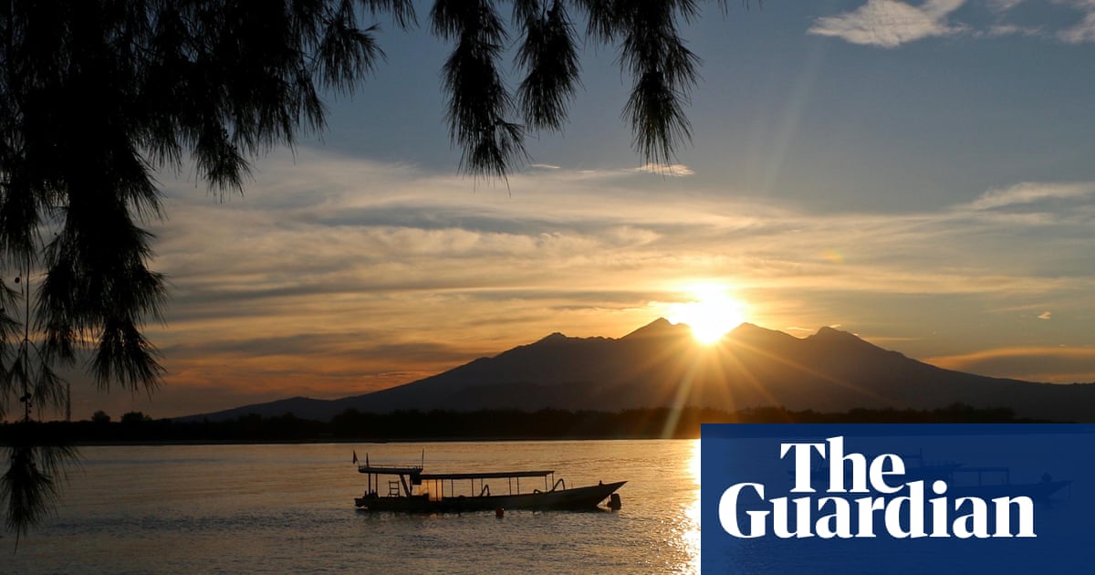78 Gambar 2 Dimensi Sunset HD 78 Gambar 2 Dimensi Sunset HD