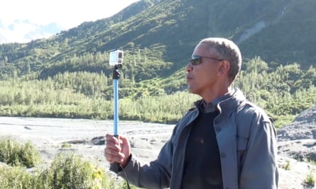Barack Obama takes a selfie