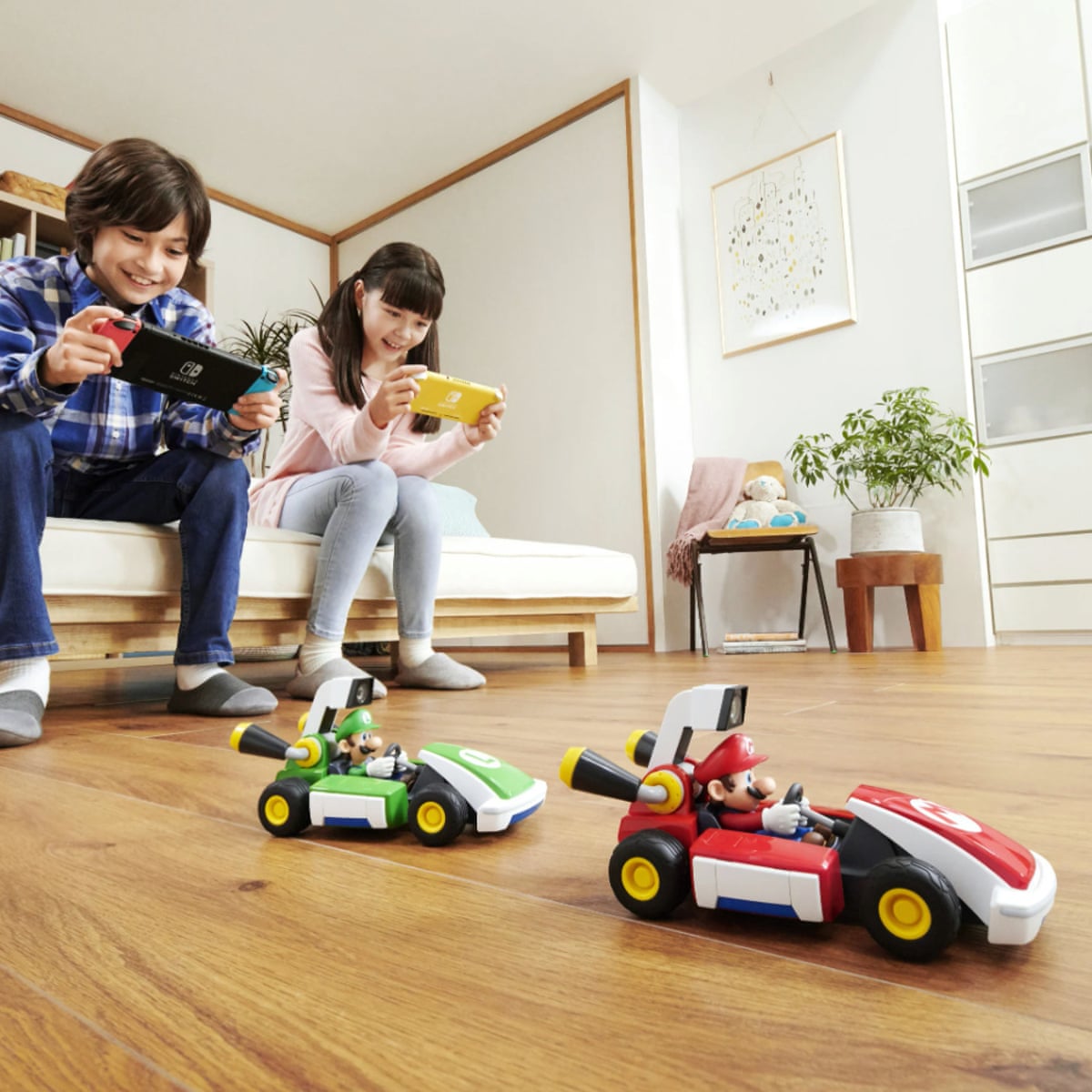 Nintendo S New Remote Control Toy Brings Real Mario Kart Races Home Games The Guardian - real mario kart races home games real cars roblox Nintendo S New Remote Control Toy Brings Real Mario Kart Races Home Games The Guardian - real cars roblox