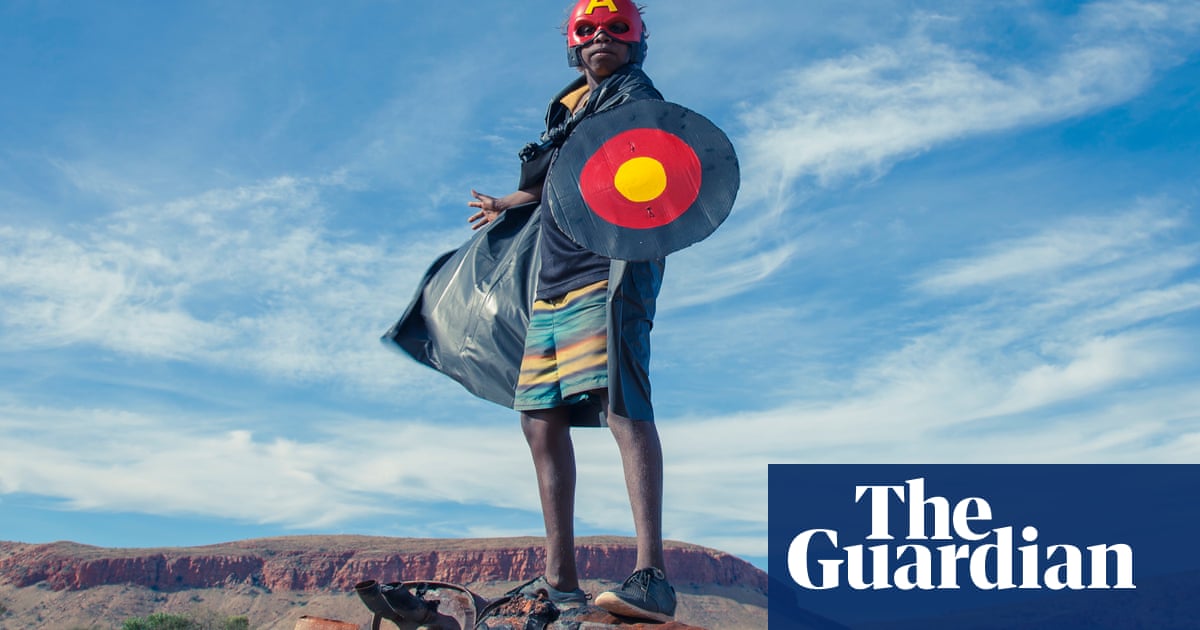 Guerras de langosta y superhéroes: Prepárate para el festival de fotografía de Arles – en imágenes | Arte y diseño Guerras de langosta y superhéroes: Prepárate para el festival de fotografía de Arles – en imágenes | Arte y diseño