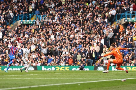 Odsonne Edouard makes it four!