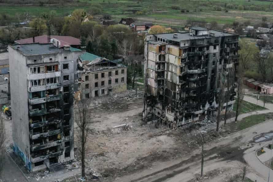 A residential building in Borodyanka reportedly destroyed by a Russian FAB-250, a 250-kilogram dropped bomb of highly imprecise Soviet design.