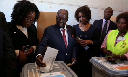Zimbabwe’s former president Robert Mugabe casts his vote in Harare